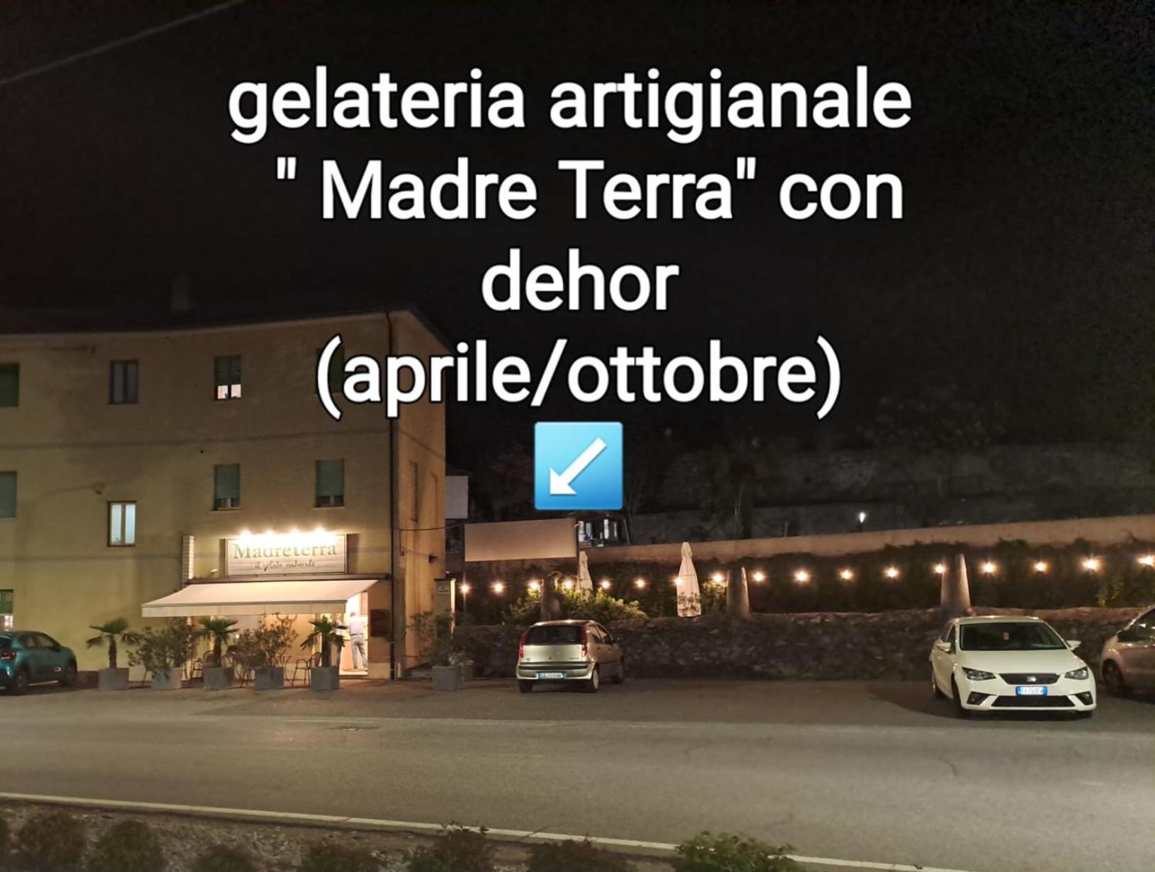 Hotel ...Per Il Sirio Ivrea Exterior foto